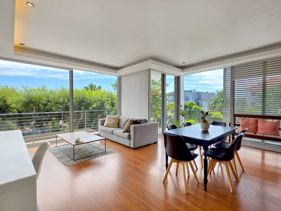 To Let 1 Bedroom Property for Rent in Green Point Western Cape